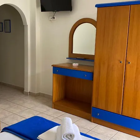 شقة Dafnis Paralía